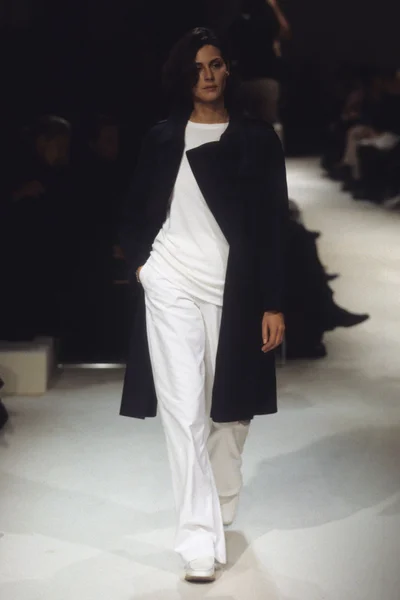 Look 4